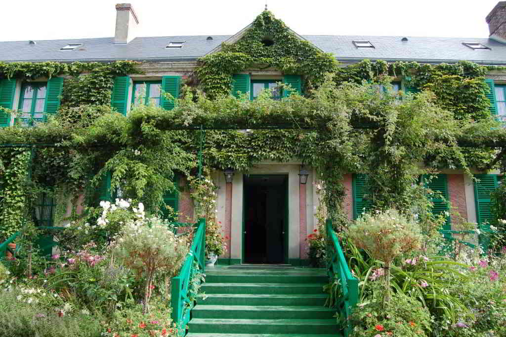 Claude Monet house in Giverny Gardens