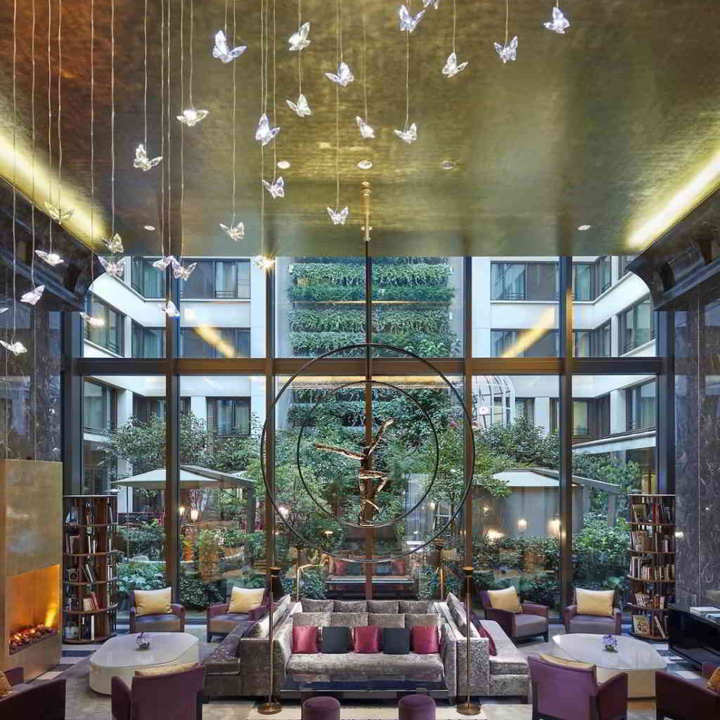 Le Mandarin Oriental - The lobby