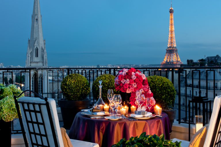 Private Dinner in a Parisian Rooftop ©G de Laubier-Four Seasons