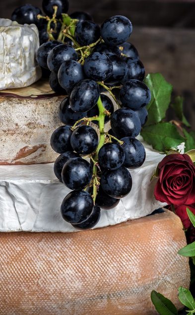 _champagne cheese grape 2