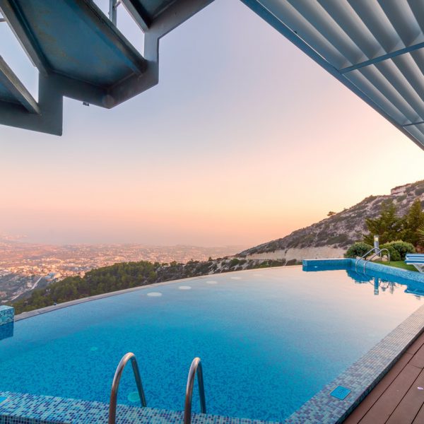 villa infinite pool france sea view sunset