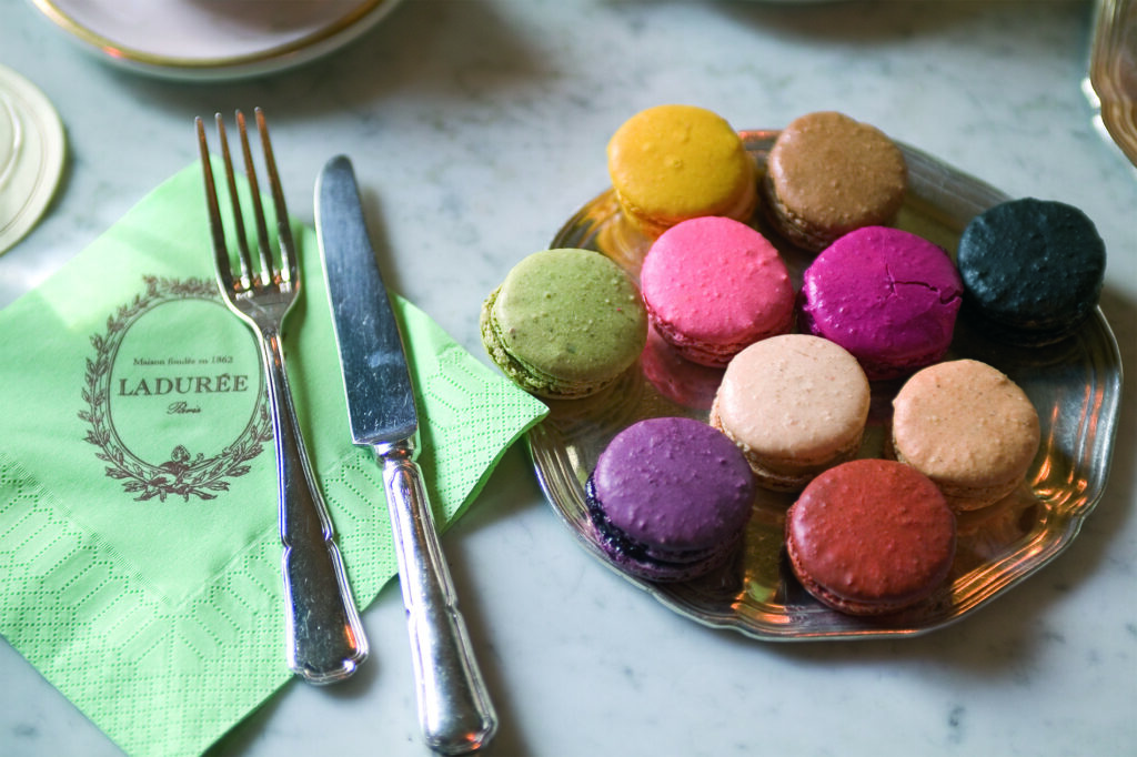 laduree macarons