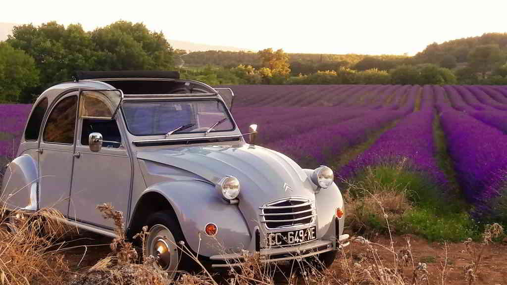 2CV tours in Provence