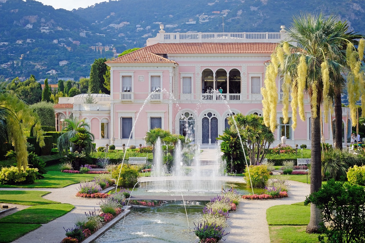 villa-5430492_1280
